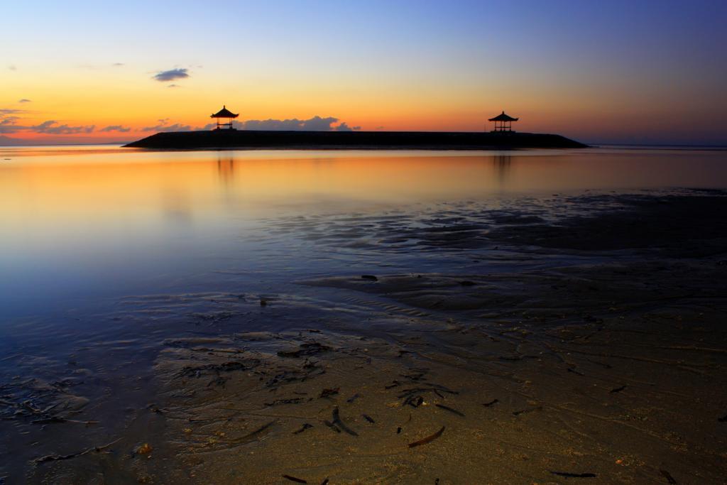 Gunakaya Homestay Sanur  Exterior photo